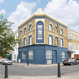  Apartment Spacious Modern 1-bed Near Victoria Park United Kingdom